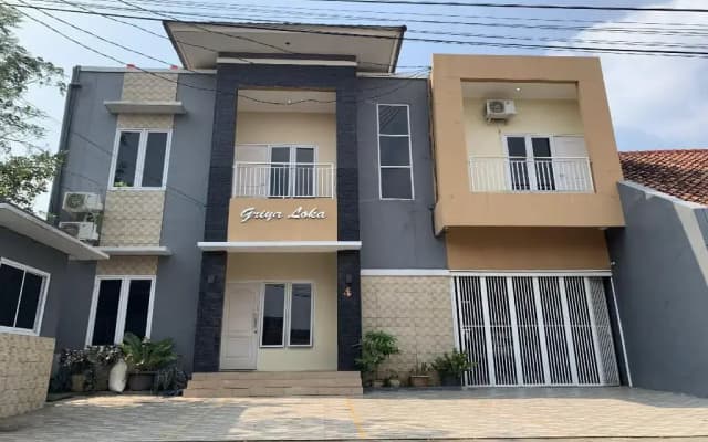 Super OYO Capital O 3971 Griya Loka Syariah 1 Sampangan