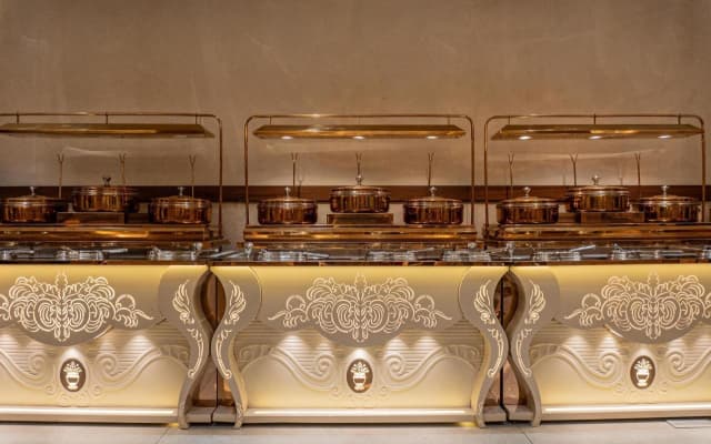 OYO 24912 Hotel Raunak