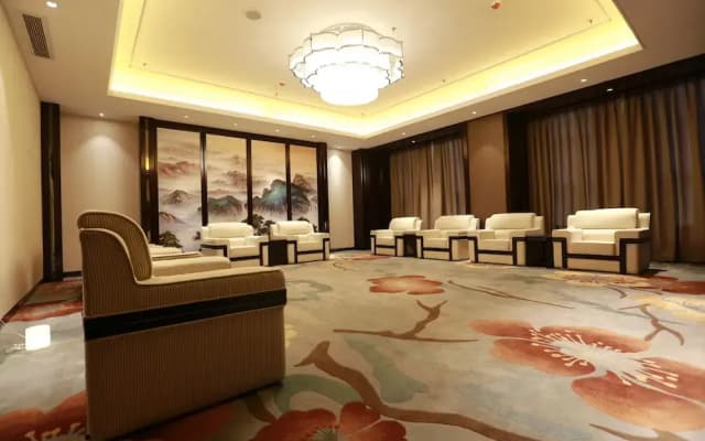 Tianyue Minshan Hotel