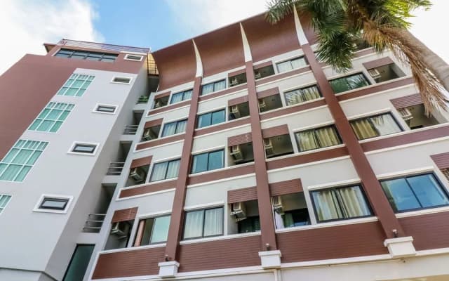 NIDA Rooms Chang Phuek 161 Silver hill