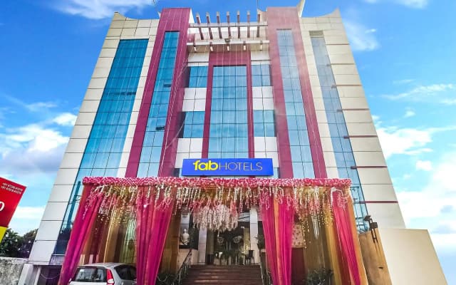 Fabhotel Prime Z Grand