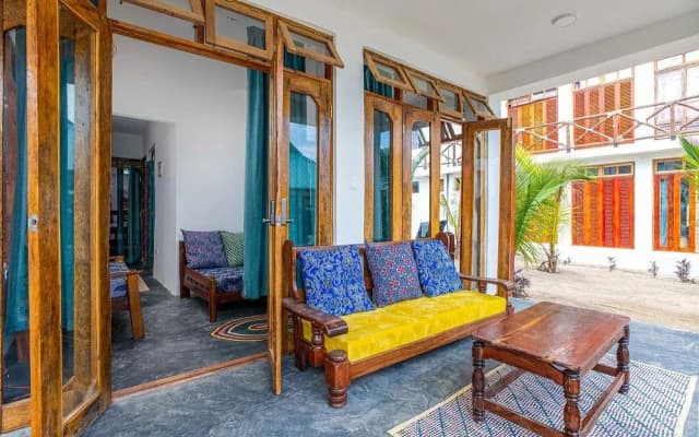 Asante Sana Beach Cottages