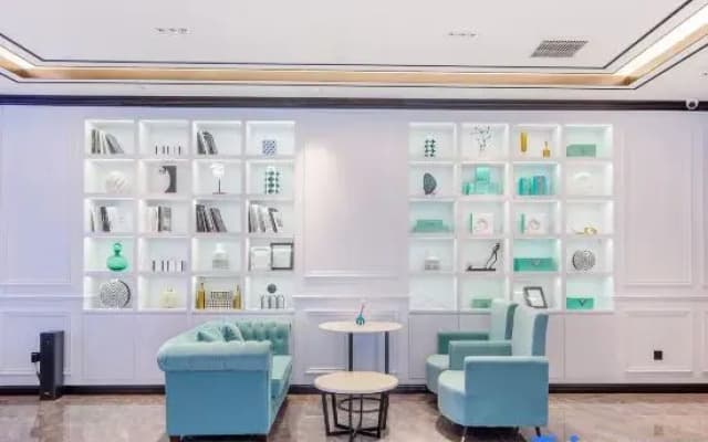 Xana Hotelle Hotel (Shijiazhuang Fifty-fourth Research Institute & Baiqiuen Heping Hospital)