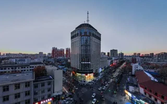 Grey Whale Smart Hotel (Baoding Train Station)