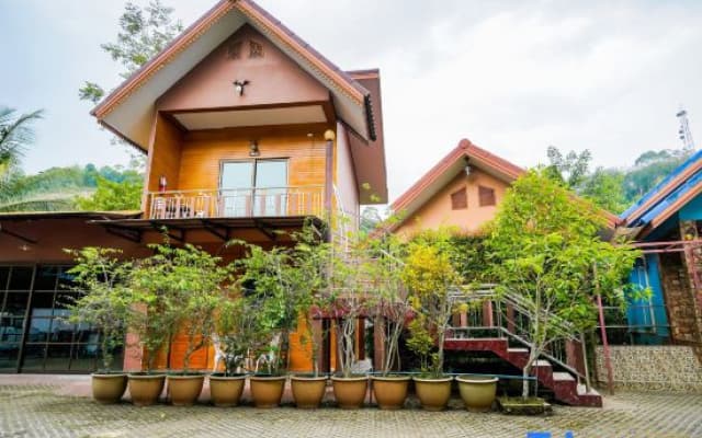 Happy Garden Resort Betong