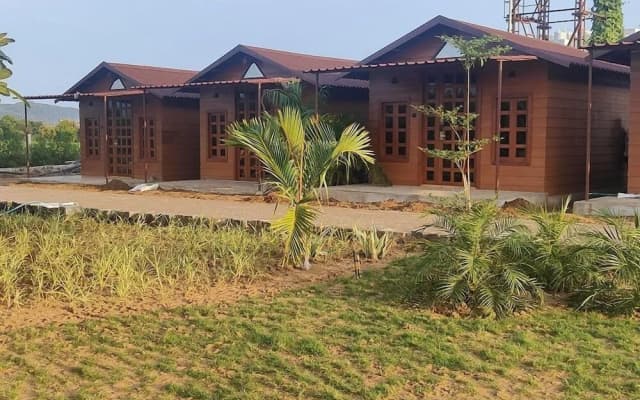 Nirvana Resort and Restaurant