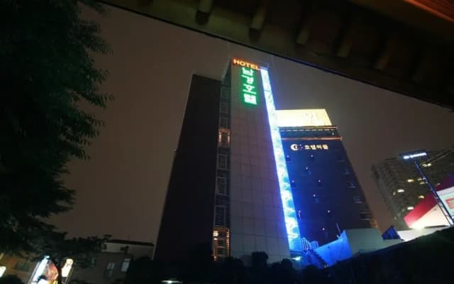 Hapjeong Namgyung Hotel