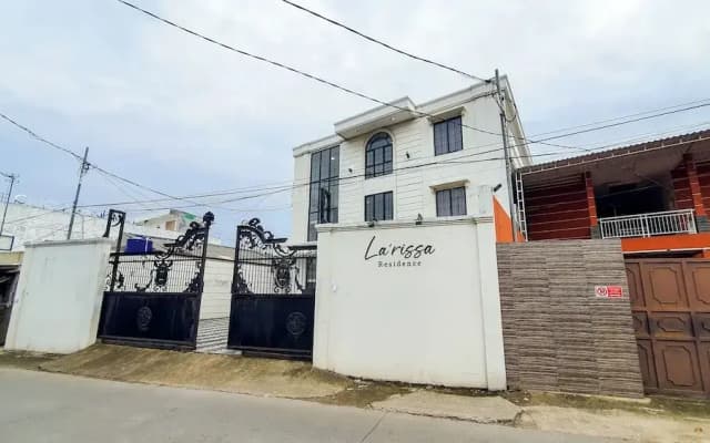 La'rissa Residence by ARBA