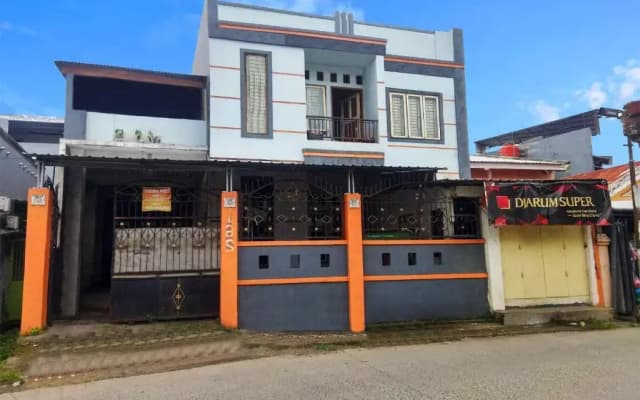 Hotel O Kost Biru