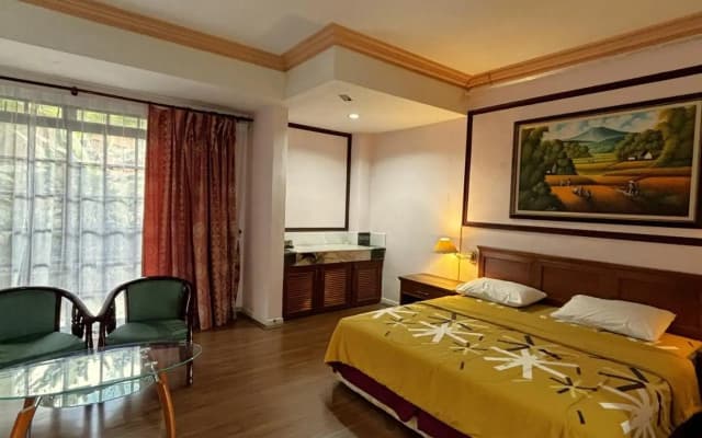 The Cool Point Hotel