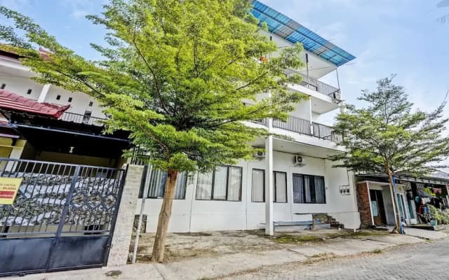 Capital O 92670 Borobudur Homestay