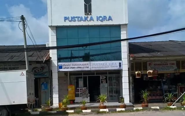 Iqra Damai Inn