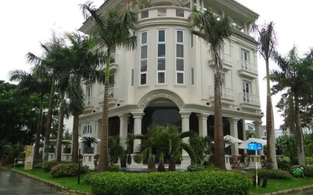Palms Garden Saigon Apartment  Hotel