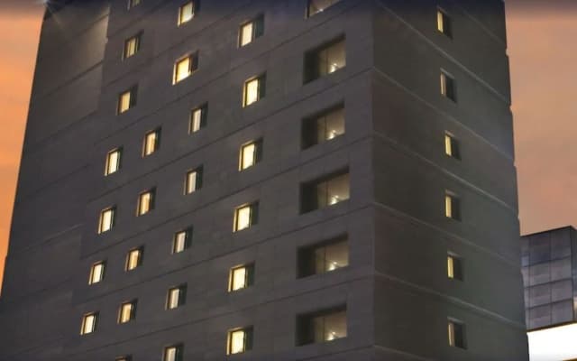 Lion Hotel