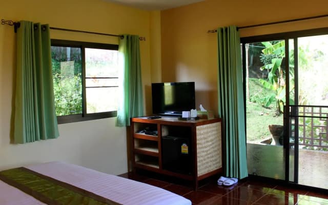 Baan Famui