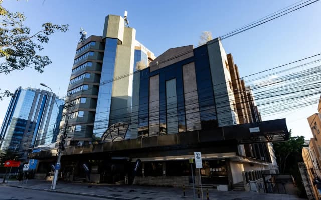 Master Porto Alegre Hotel - Av Carlos Gomes, Proximo Consulado Americano