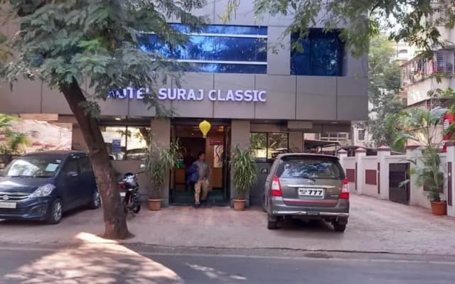 Hotel Suraj Classic