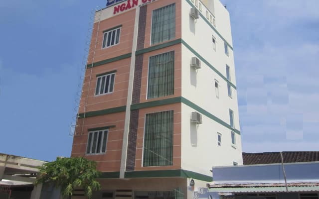 Ngan Giang Guest House