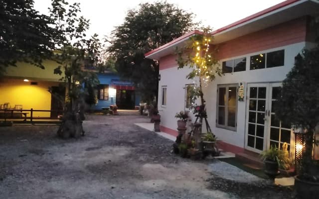 Baan Rim Taan