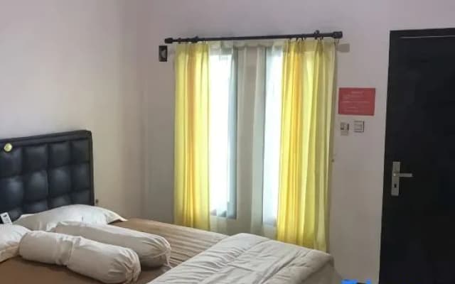Marthina Residence Syariah Mitra RedDoorz
