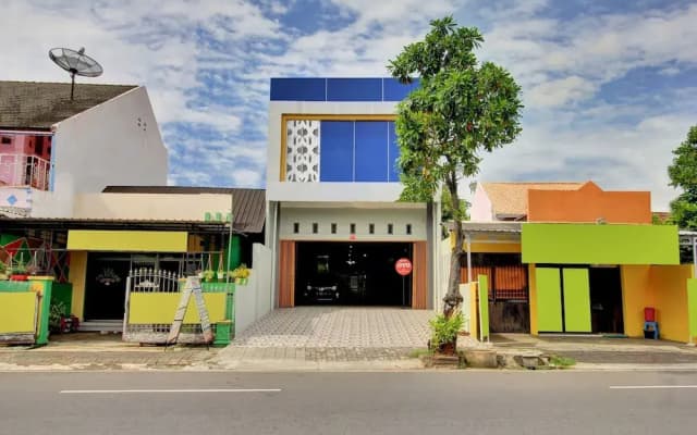 Hotel O Gm Guest House