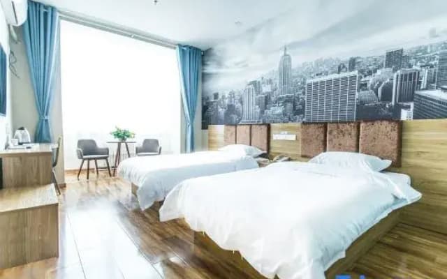 Super 8 Hotel (Yantai Muping Bus Station)