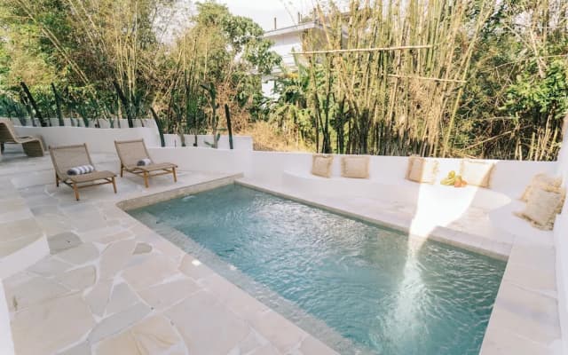 Boho Retreat 3BR Enclosed Lounge 5min Beach
