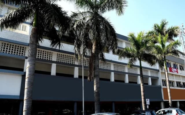 OYO 2650 Hotel Sunbeam Premium