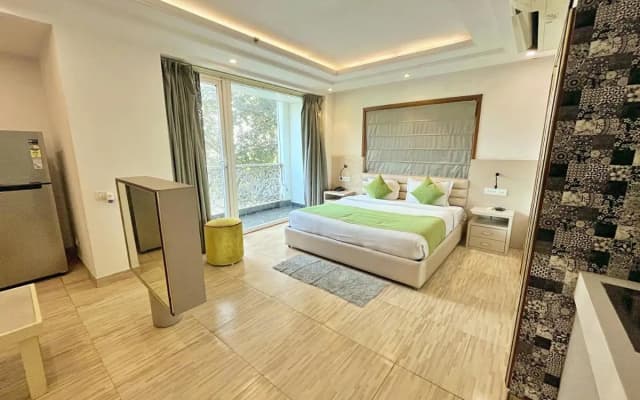 Red Rose Homestay - Rooms with Kitchenette