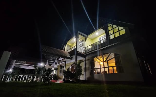Pemaling Lords Inn Dirang