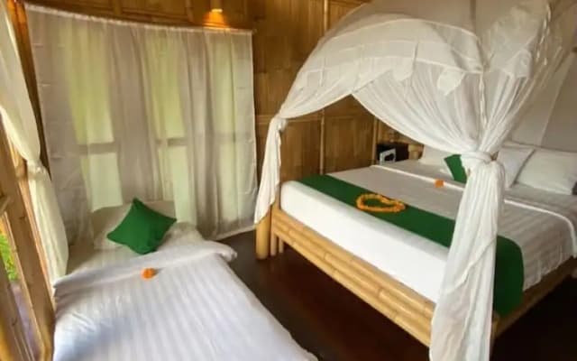 Penida Bambu Green Suites