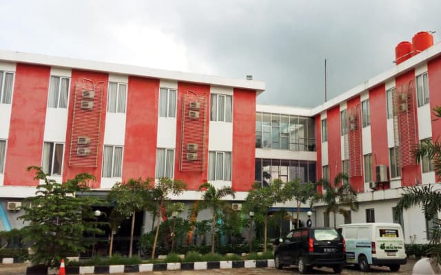 Le Man Hotel Lampung