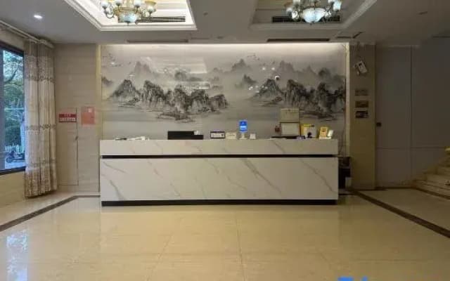 Yingshang Xingfu Hotel (Shunhe Road)