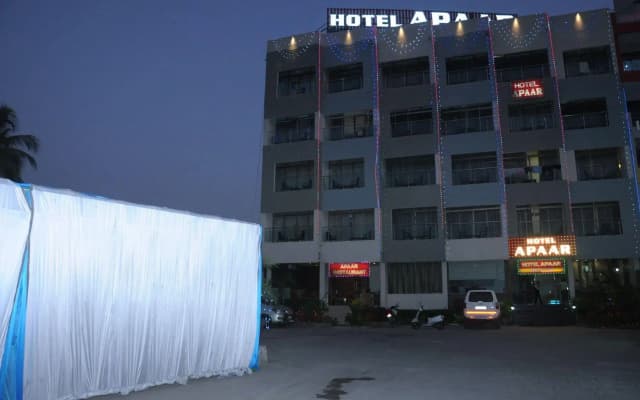 Hotel Apaar with Sea Face Garden Restaurant