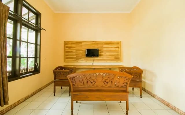 OYO 937 Mahessa Indah Homestay