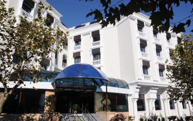Paradise Island Hotel