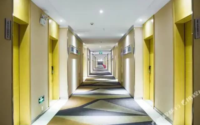 City Convenience Inn Jingmen Railway Station