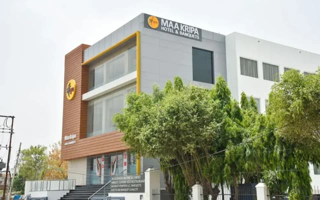 Maa Kripa Hotel & Banquets