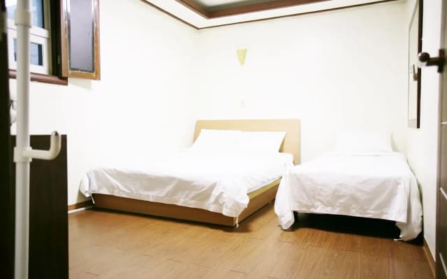 Ultari Hostel