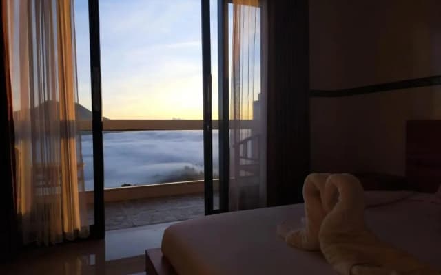 Batur view Homestay
