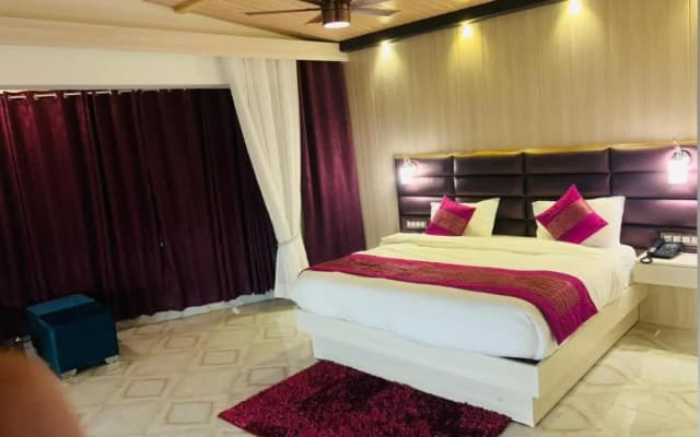 Hotel Jp Regency