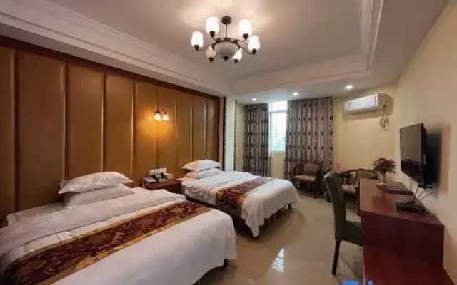 Wuhua Yihao Business Hotel