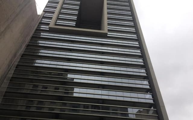 Magnifico 5 Estrelas A Lancar Con Vaga Y Netflix ( 1414 )