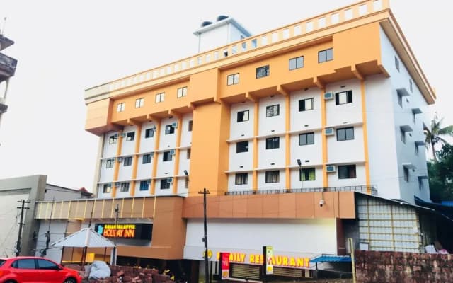 Kalluvalappil Holiday Inn