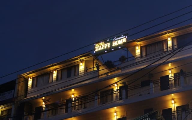 Hotel Happy Home The Lake Paradise