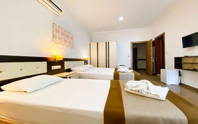 Zehra Hotel