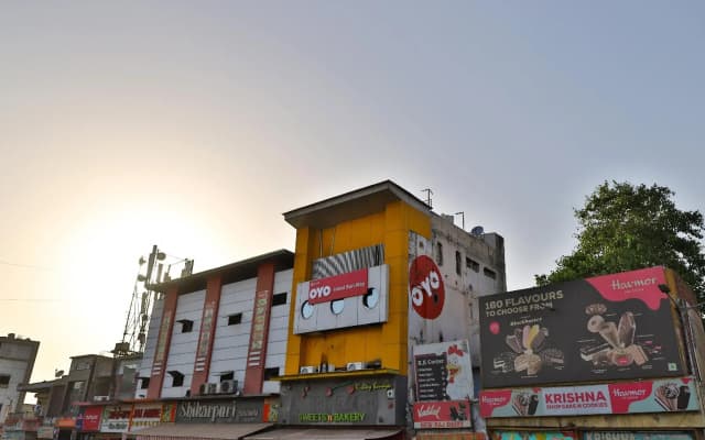 Hotel Sunway by OYO Rooms