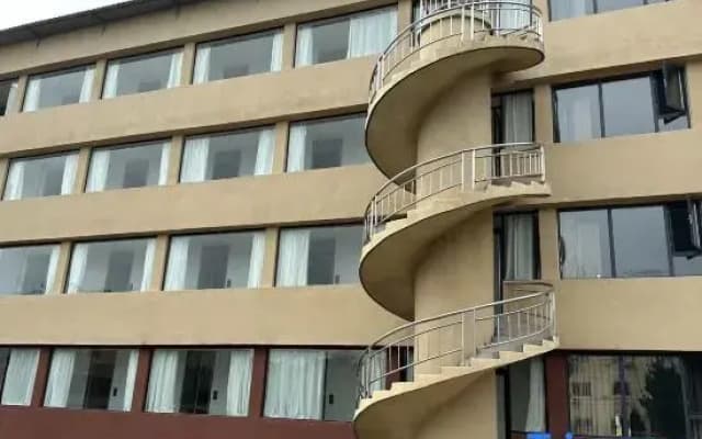 Longshangong Hotel