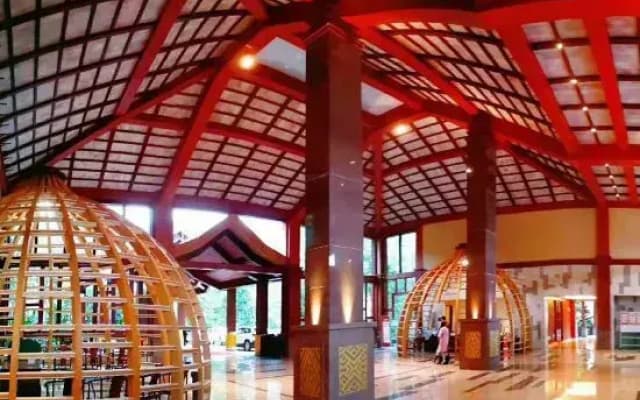 Baoting Rainforest Fairyland Resort & Spa Qixian Mount