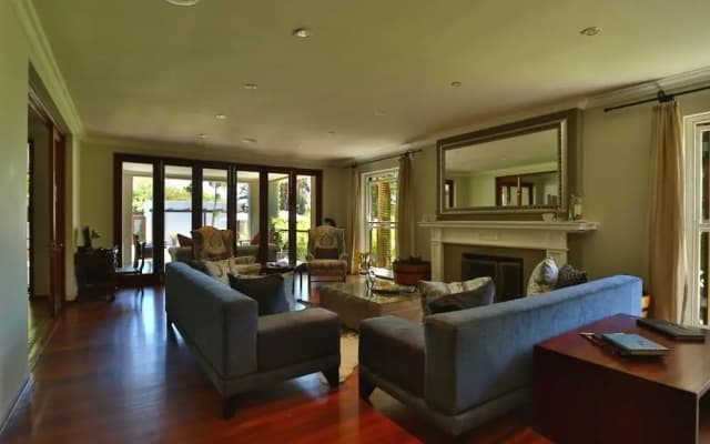The Lodge L'Avenir